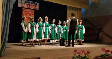 Фестивалът, единствен по рода си в Северна България, събра участници от 8 общини – Иваново, Борово, Свищов, Нова Загора, Елена, Русе, Павликени и Габрово.