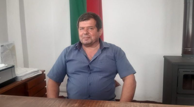 Рокери от цяла България на протест срещу кмета на Русаля, замесен в секс скандал