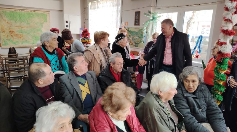 пенсионерските клубове