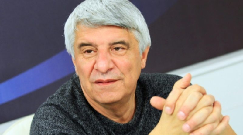 Проф. Пламен Павлов