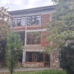 груб строеж
