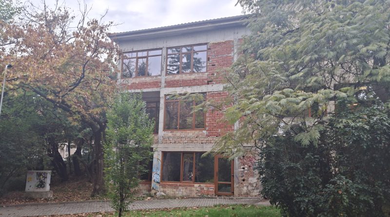 груб строеж