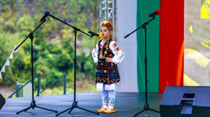 самодейци
