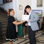 български химни