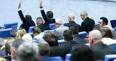 дефибрилатори