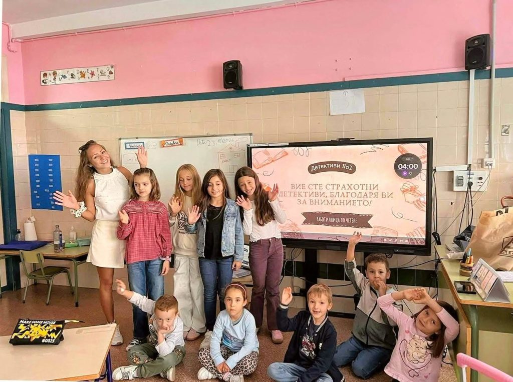 студенти от ВТУ