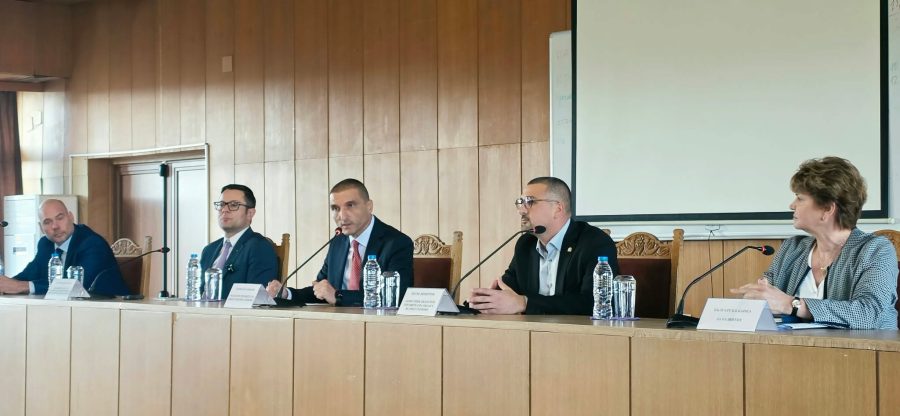 Александър Пулев